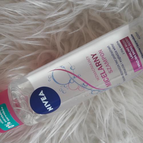 nivea 18 opinii wzmacniający szampon micelarny wzbogacony o lilię wodną