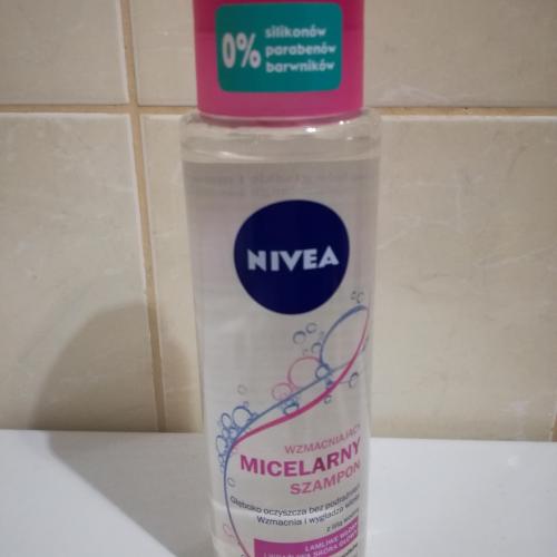 wzmacniający micelarny szampon nivea wizaz