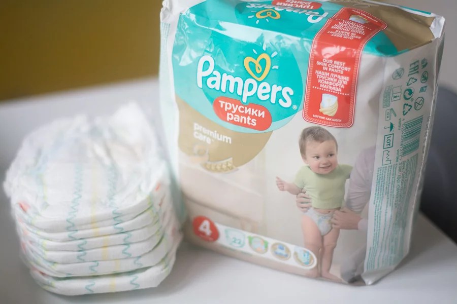 pampers pants uciskają