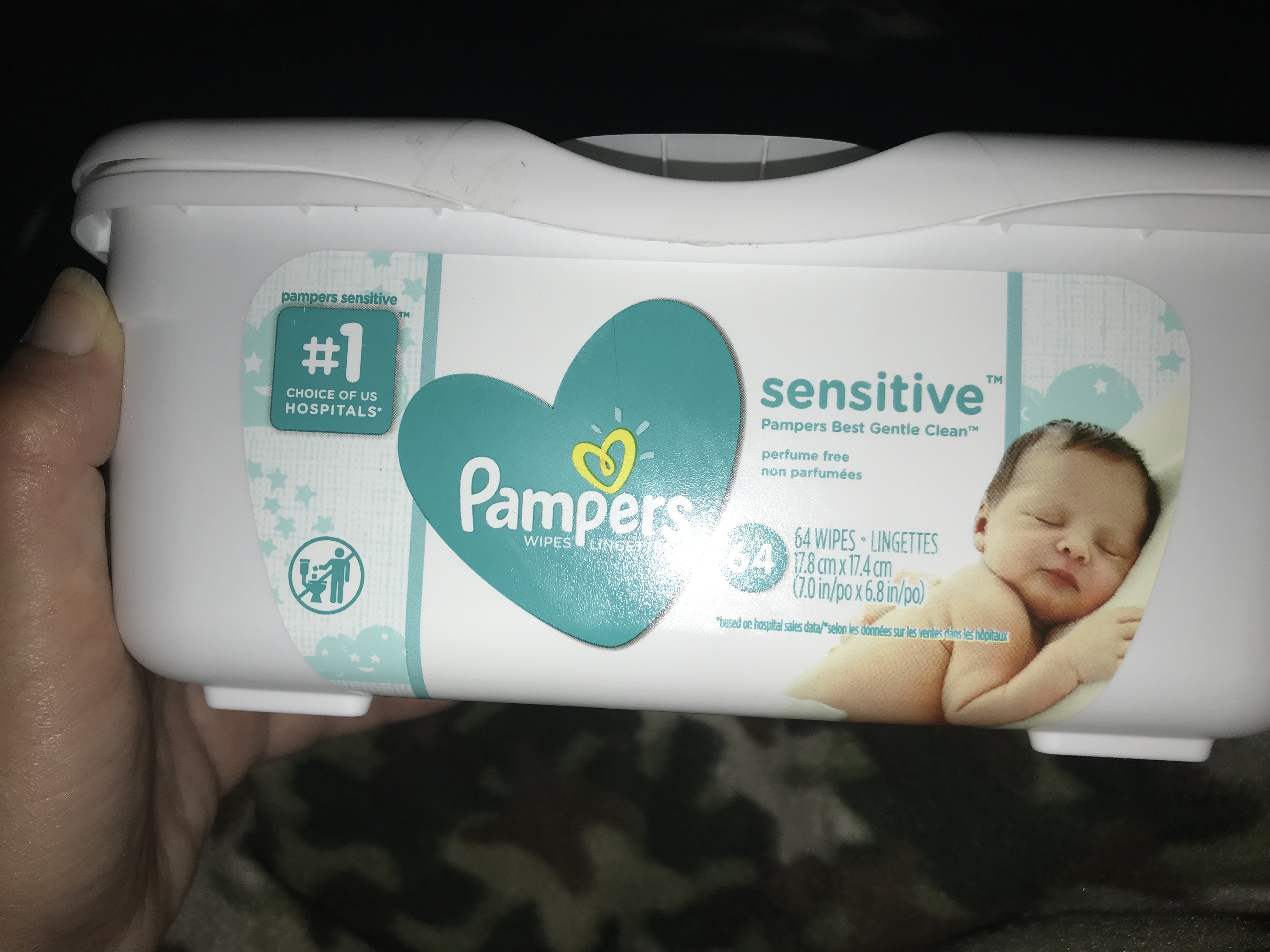 pampers wet wipes review