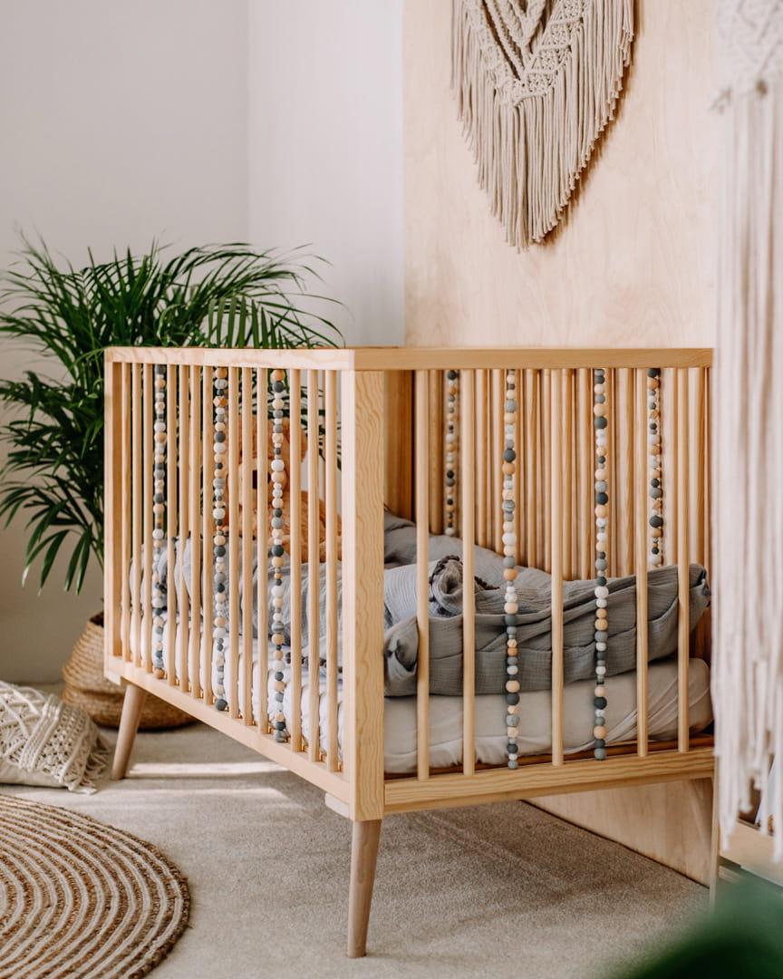 Drewniane łóżeczko dziecięce Kidstoy