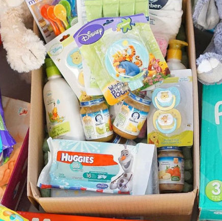 free baby pampers box and treats for mum