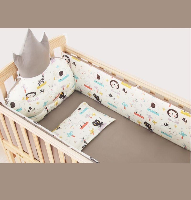 Moms Care multifunctional crib bumper